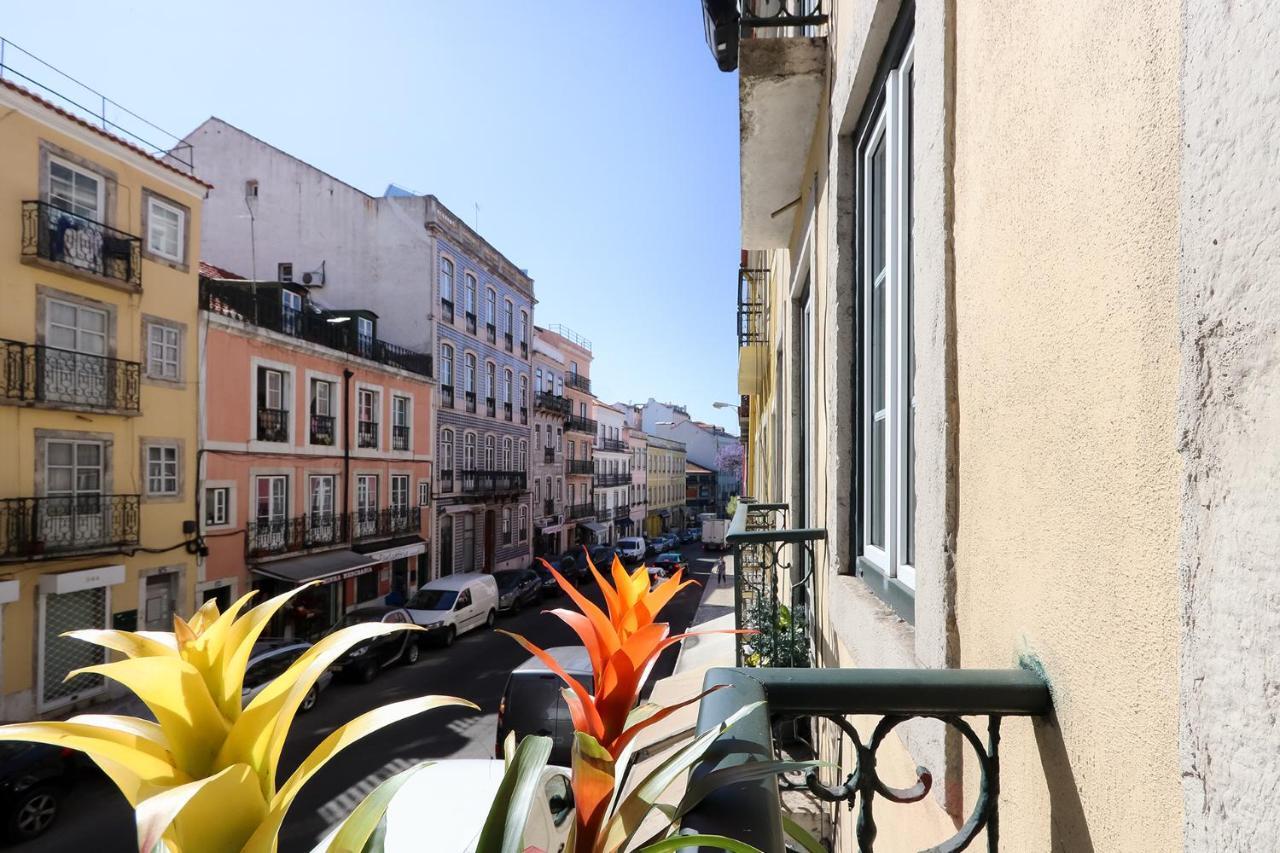 Charming And Stylish Downtown Apt In XIX Century Building Lisboa Kültér fotó