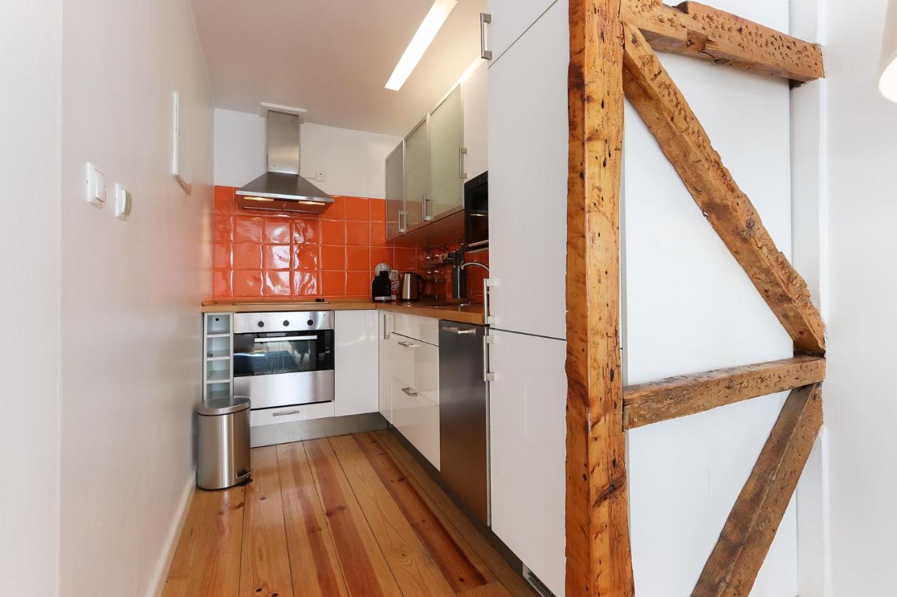 Charming And Stylish Downtown Apt In XIX Century Building Lisboa Kültér fotó