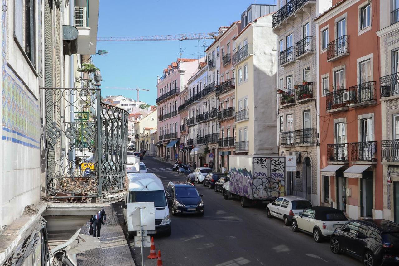 Charming And Stylish Downtown Apt In XIX Century Building Lisboa Kültér fotó